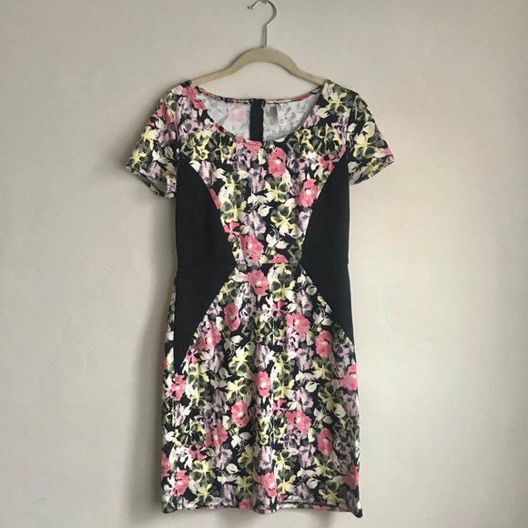 Xhilaration / Black Floral Print Fitted Dress - Picture 1 of 8